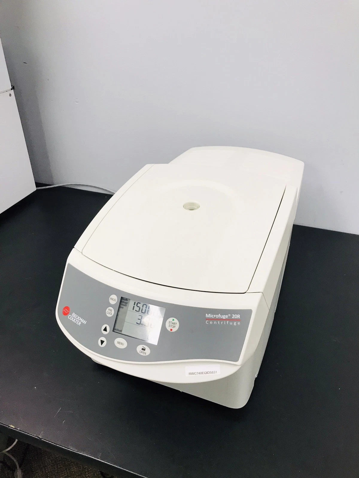 Beckman Coulter Refrigerated Microfuge 20R with Rotor W/Lid Tested Video B31612