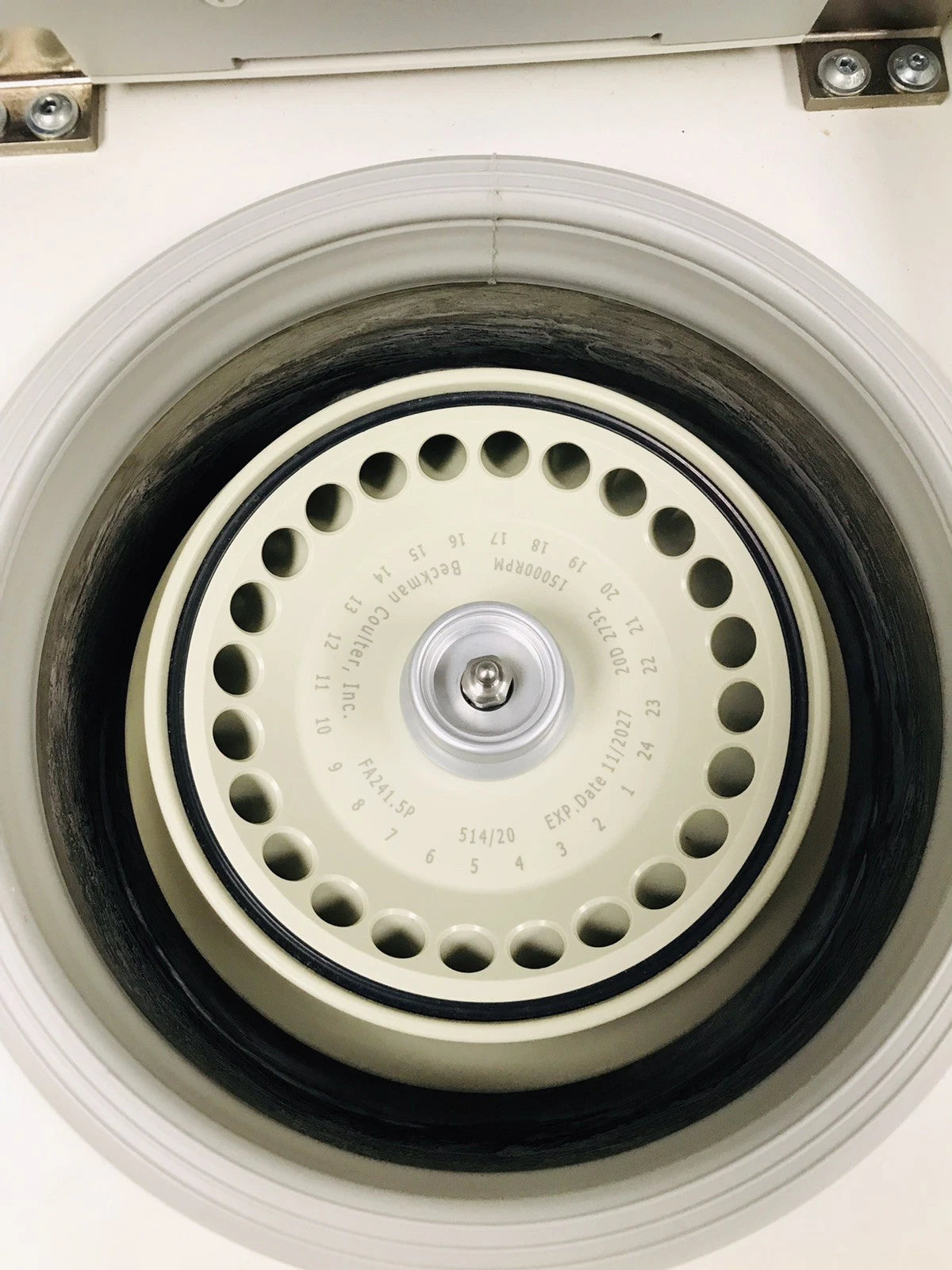 Beckman Coulter Refrigerated Microfuge 20R with Rotor W/Lid Tested Video B31612