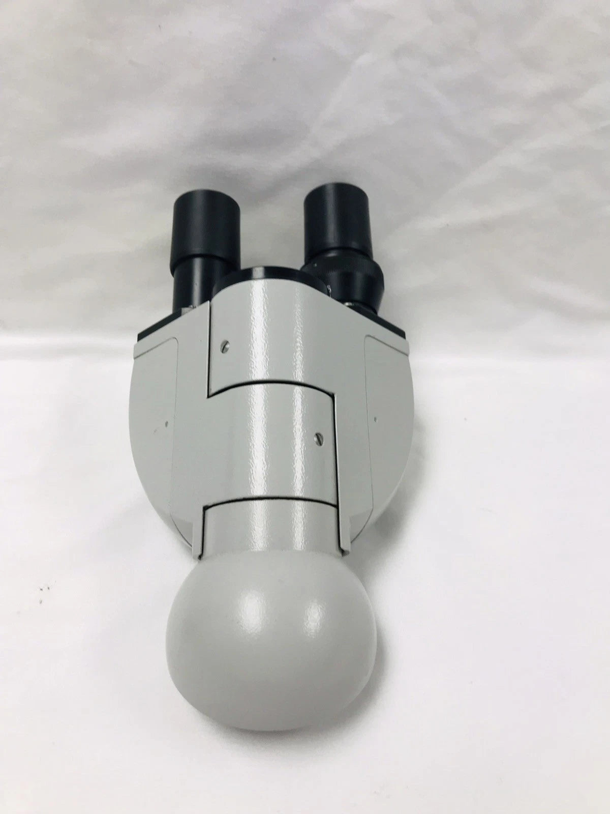 Carl Zeiss 47 30 11-9901 Binocular Head w/ Eyepieces Cpl W10X/18 46 40-22-9901