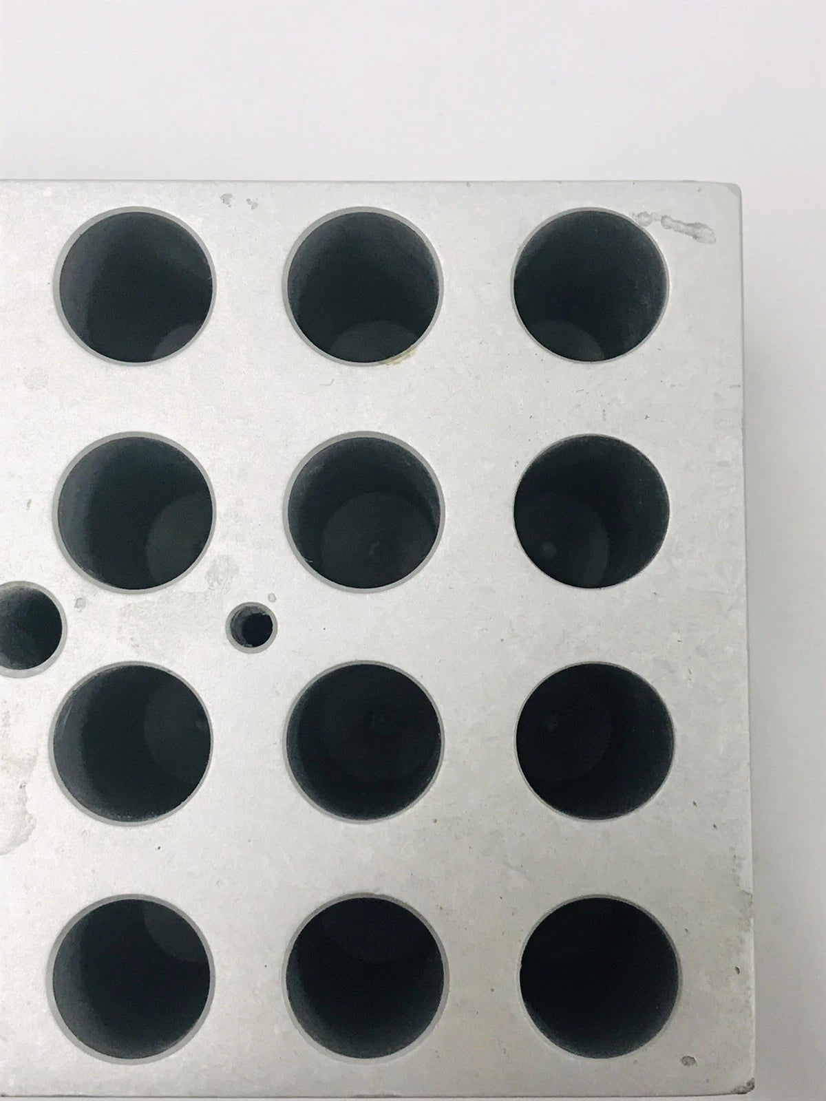 Thermolyne BK165X12A Test Tube Dry Bath Heating Block 20 x 12mm