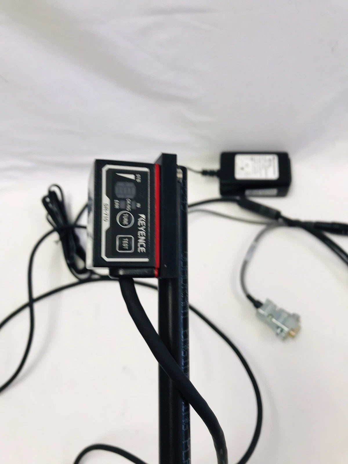 Keyence SR-710 Barcode Reader with Power Supply and Cords Tested Working Video