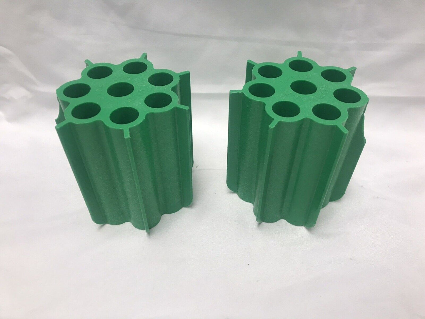 Lot of 2 Slightly Damaged Sorvall 00447 Adapter 15mL 17x120mm Conical 8-place