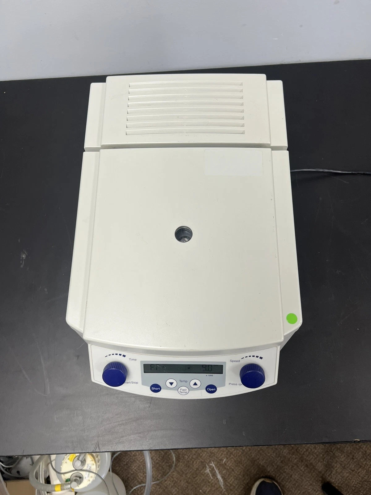 Eppendorf 5415R Refrigerated Centrifuge w/ F45-24-11 Rotor 5415 R Tested Working