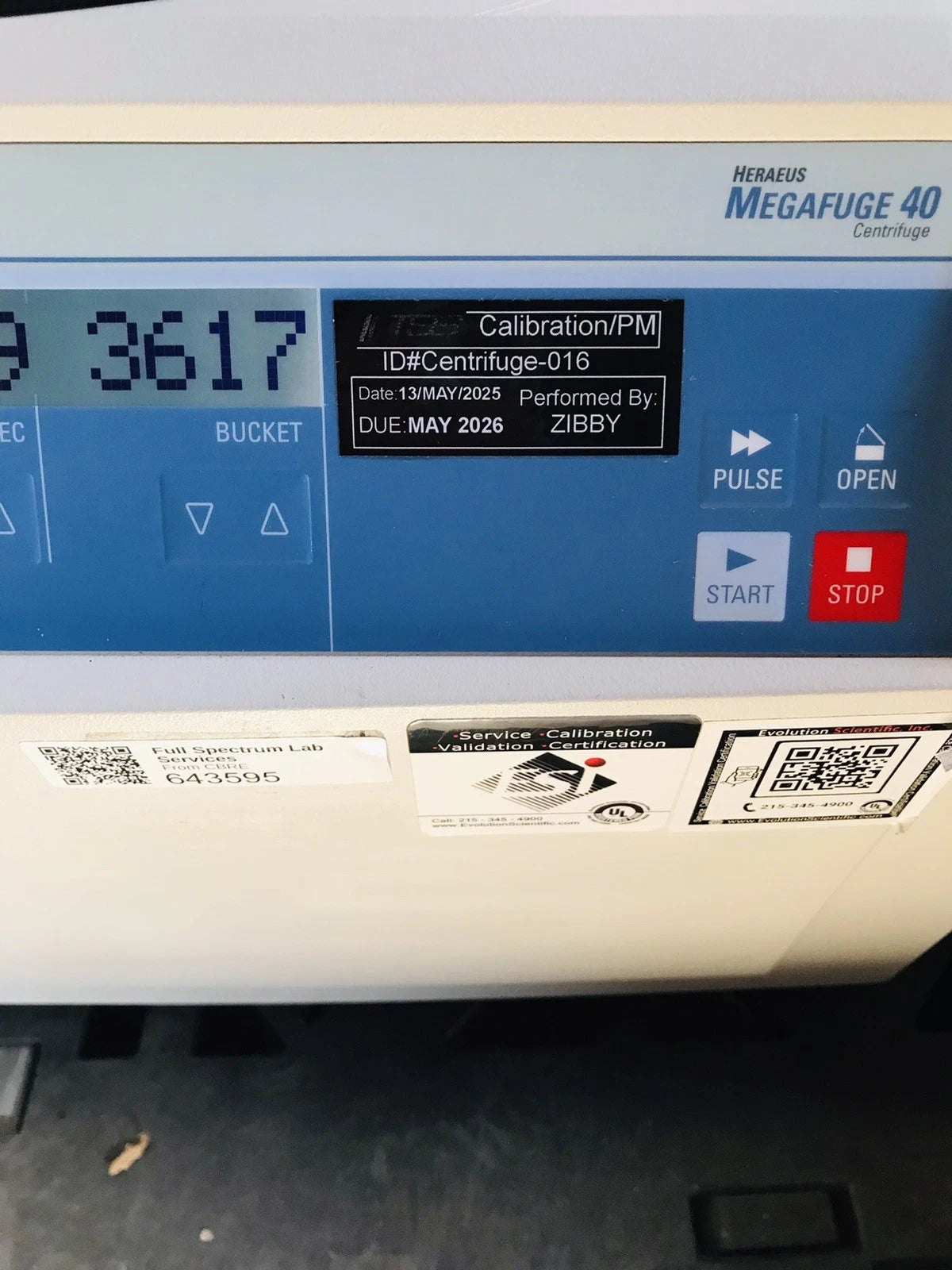 Thermo Megafuge 40 Benchtop Centrifuge with TX-750 Rotor, Buckets, Plate Carrier