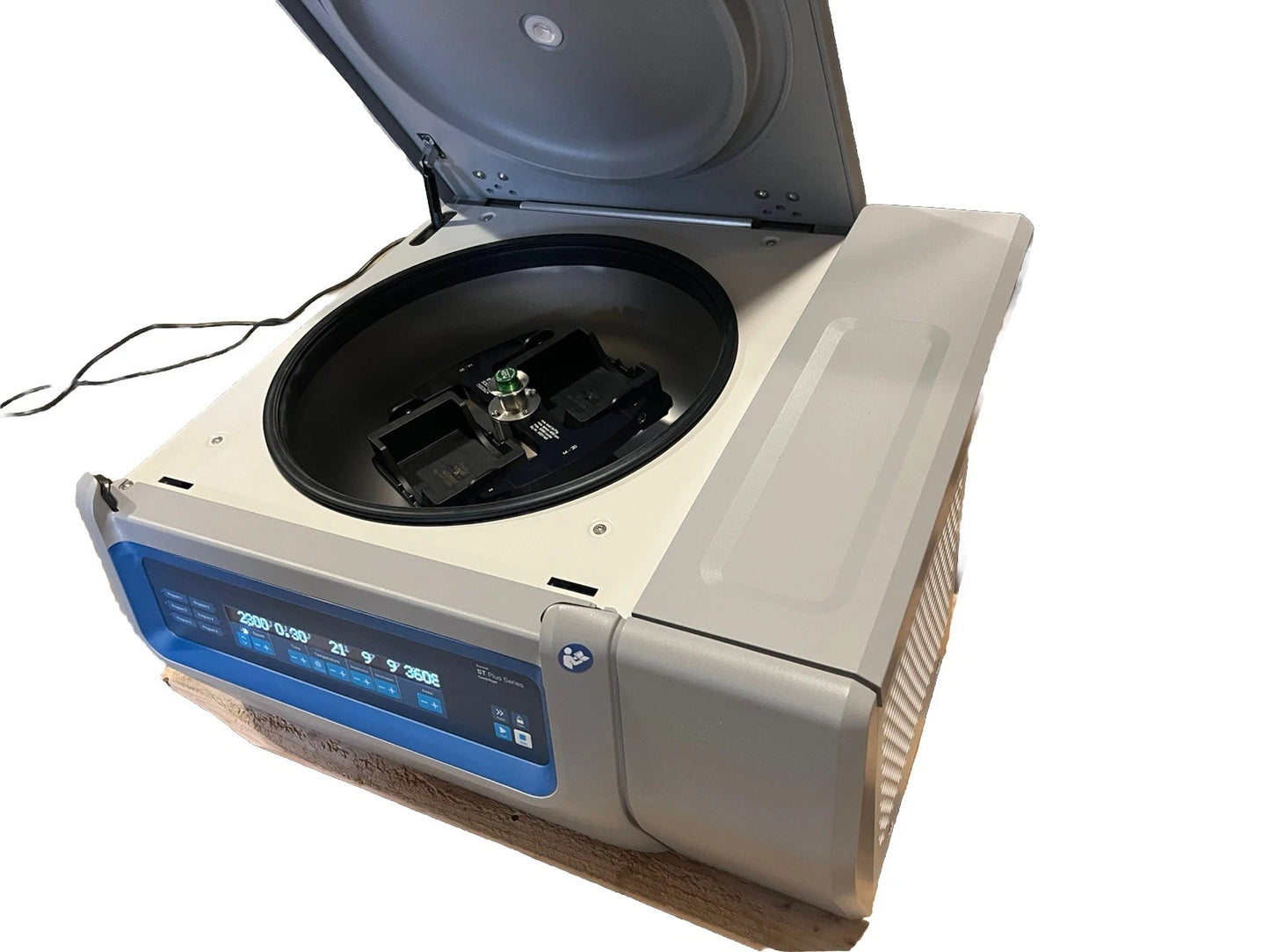 2023 Thermo Scientific Sorvall X4R Pro-MD Benchtop Centrifuge and MD-20 Plate Carrier