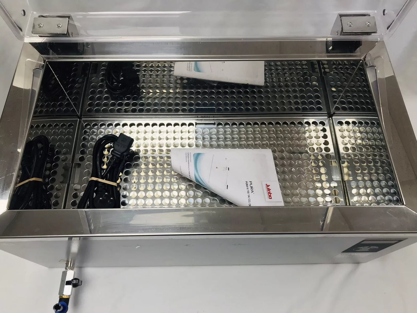 Julabo PURA 22 Water Bath W/ Lift up Cover & Test Tube Rack 20002866 230v Tested