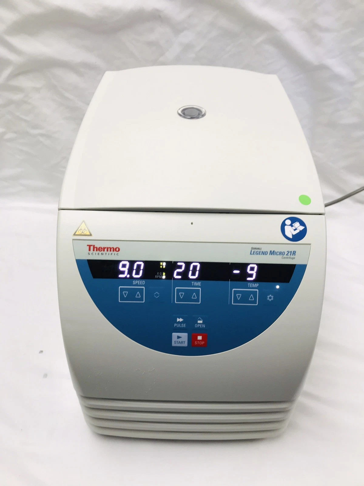 Thermo Sorvall Legend Micro 21R Refrigerated Centrifuge with 75003424 Rotor