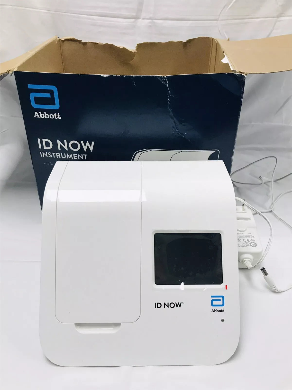 New Sealed Abbott ID NOW Instrument NAT- 024, Isothermal Molecular Rapid Test Analyzer