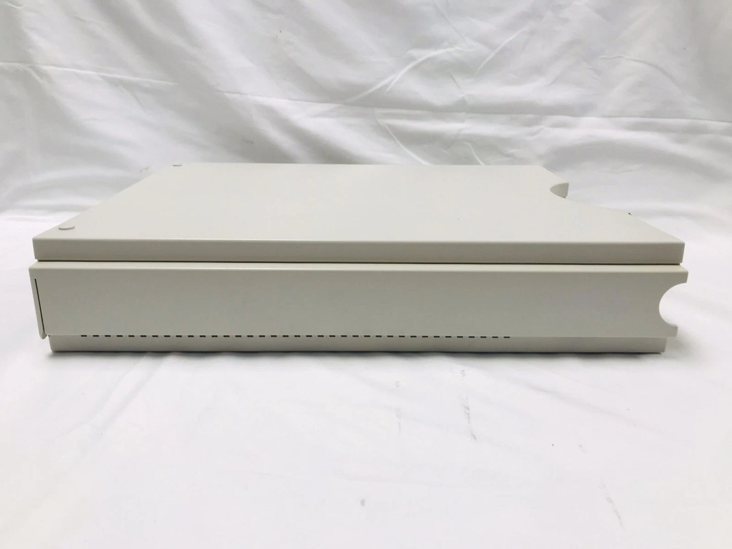 Agilent G1379A 1100 Series HPLC 4-CH HPLC Vacuum Micro Degasser