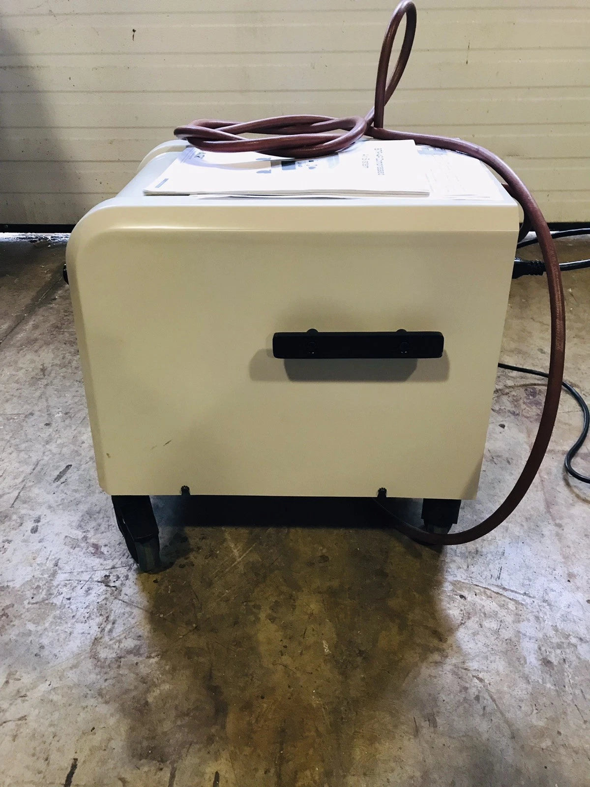 Jun-Air 85R-4P Air Compressor 4 L Oil Free Electric Medical Quiet 148hr Tested