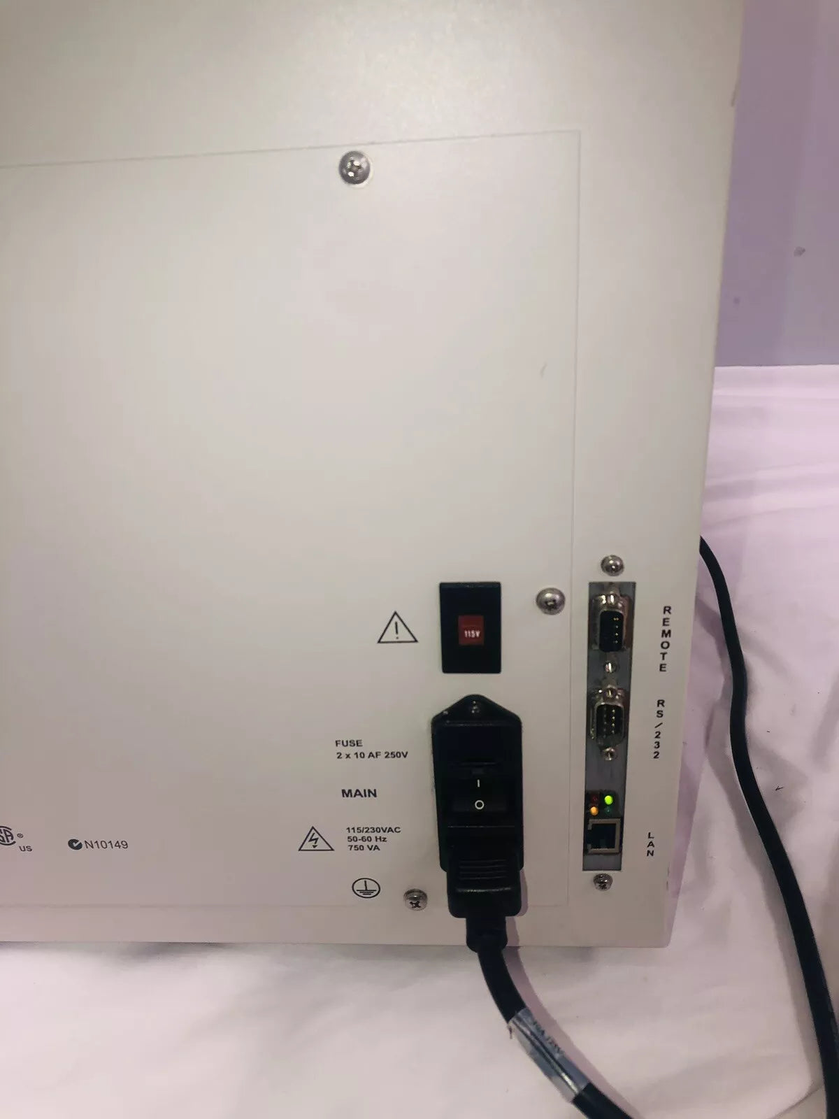 Agilent G1888 Network Headspace Sampler G1888A Power Up Tested Video