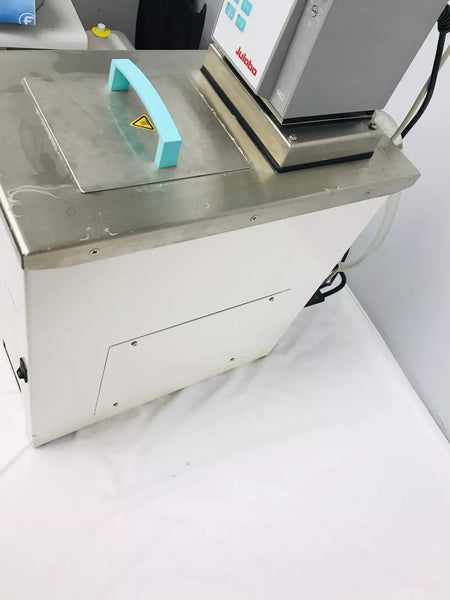 Julabo F25 with MD Controller Heating / Refrigerated Circulator Tested Working