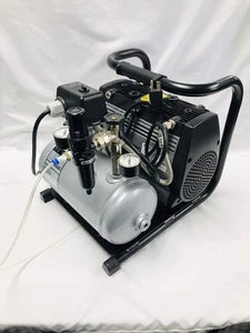 Gast Jun-Air OF302 -4B Oil-Less Air Compressor ( 120V, 12.2bar, 4-Liter Tank )