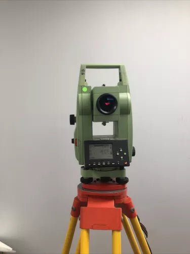 Leica Geosystems TPS300 / TCR307 Total Station TCR-307 Laser Series Reflectorless