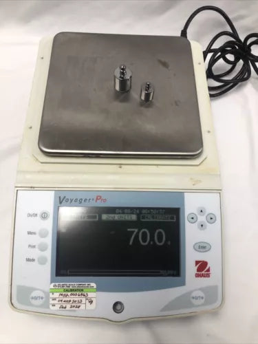 Ohaus VP8101CN Voyager Pro Analytical Balance 8100g Max Tested Working