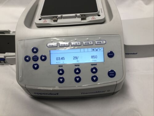 Eppendorf 5382 ThermoMixer C | Plates Adapter with Lid | Cooling Heating shaker