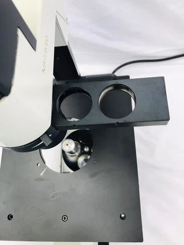 Leica - Leitz DM IL Inverted Phase Contrast Microscope With 4 Objectives DMIL