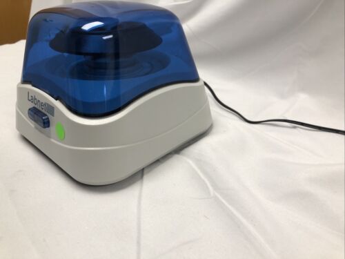 Labnet C1601 Mini Microcentrifuge Tested Working C1601-B Blue 6000 rpm
