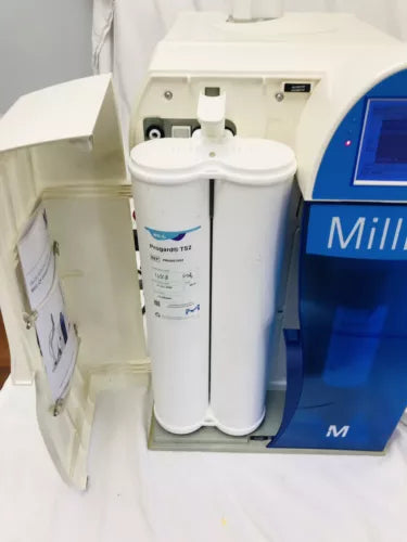 Millipore Milli-Q Integral 10 A10 Water Purification System W. Tank & Q-Pod