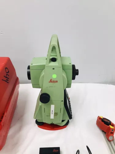 Leica Geosystems TPS300 / TCR307 Total Station TCR-307 Laser Series Reflectorless
