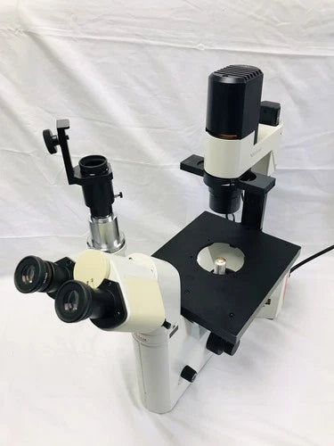 Leica - Leitz DM IL Inverted Phase Contrast Microscope With 4 Objectives DMIL