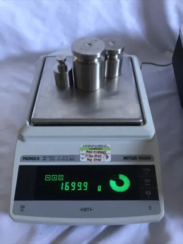 Mettler Toledo Balance PG2002–S 2100g 0.01g FACT Tested Excellent Video