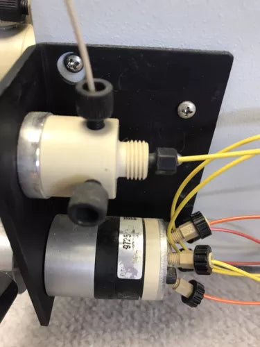 Thermo Dionex AXP - MS Auxiliary Pump A13229 AXP-MS