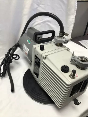Fisher Scientific Maxima C plus M8C Rotary Vane Vacuum Pump 1/2 HP Single Phase