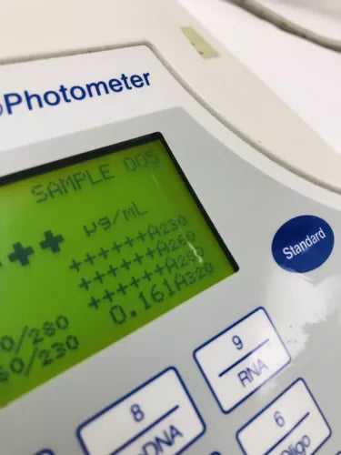Eppendorf 6131 BioPhotometer Spectrophotom UV/Vis DNA RNA Oligo Protein Bacteria