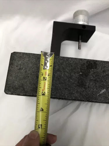 DoAll Granite W/ Mitutoyo 152-348 High Accuracy Micrometer 0-25 / 0.002mm