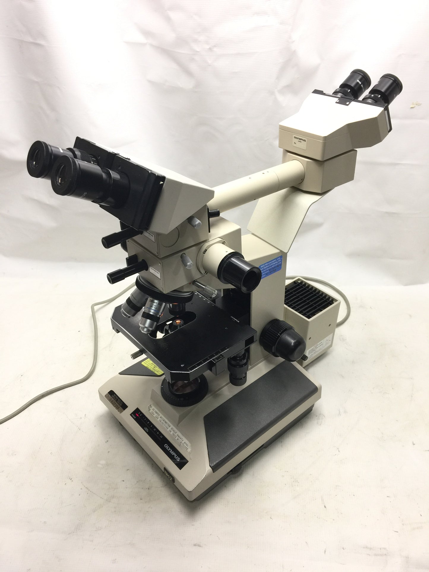 Olympus Microscope BH-2 Teaching Microscope  4x 10x 20x 40x Two Illuminators