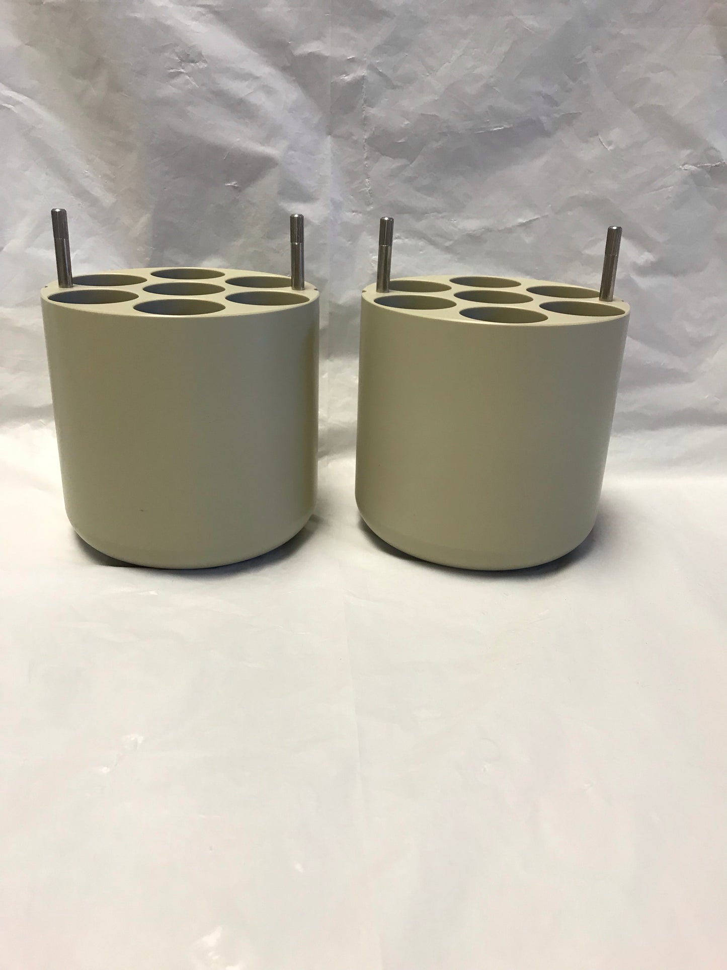 set of two Beckman Coulter 393266 Conical Tube Adapter 7x50ml