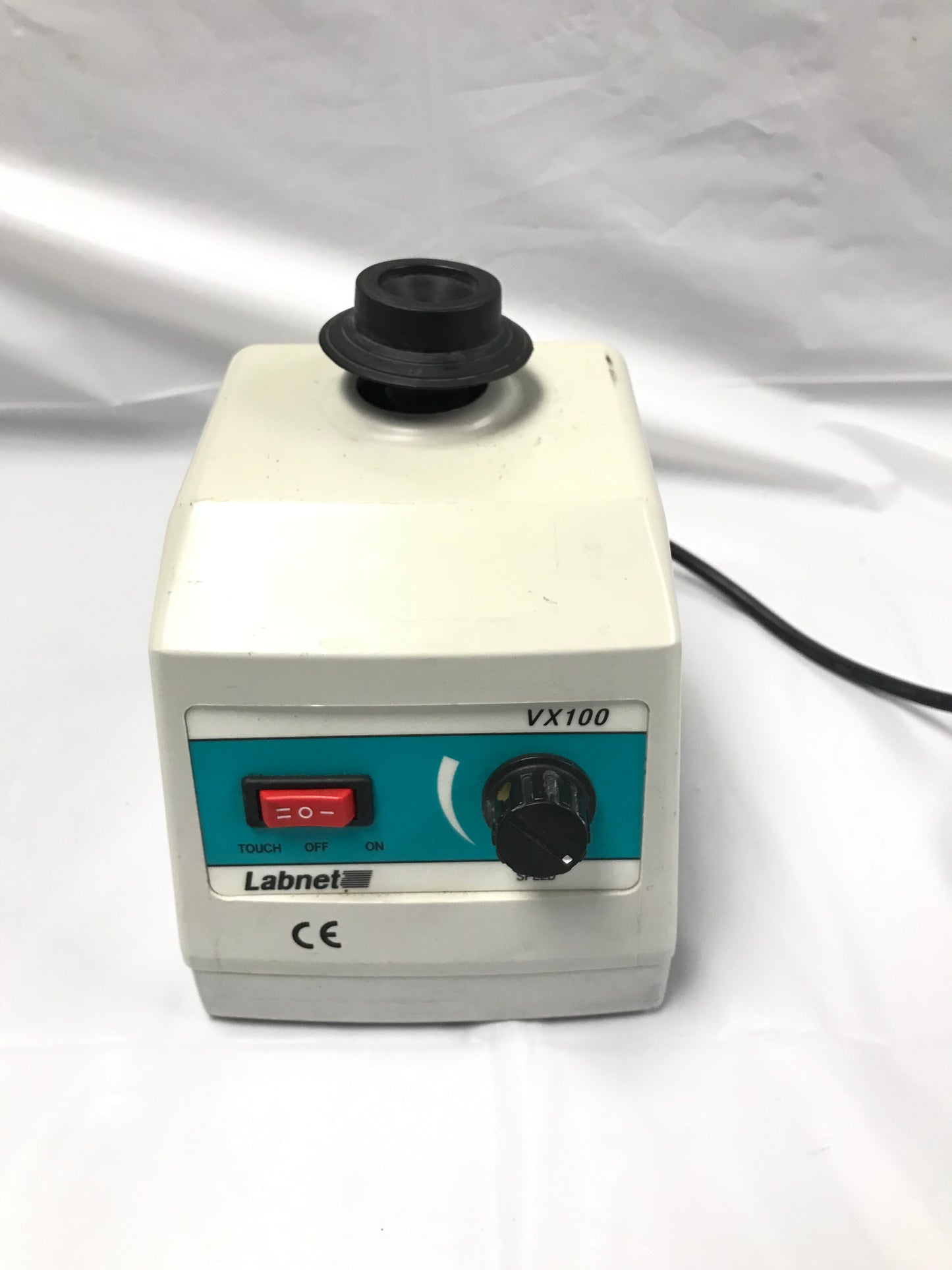 Labnet VX100 Vortex Mixer  Touch / Off / On Speed Controlled S0100