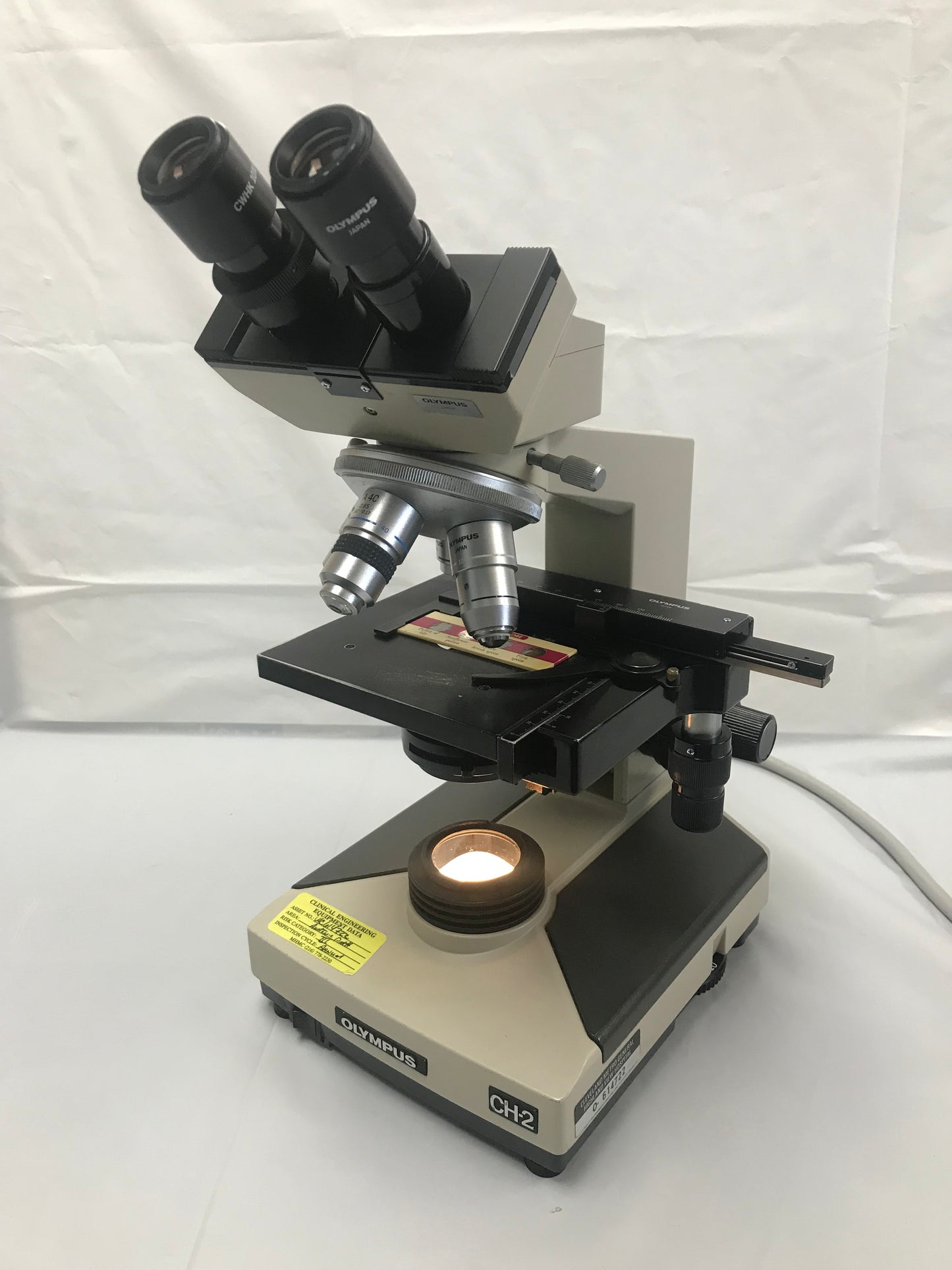 Olympus CH2 CH-2 Microscope 4 Objectives 4x 10x 40x & 100x & Lamp