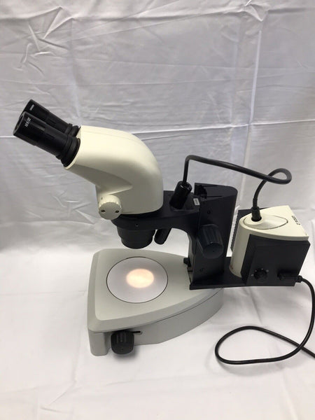 Leica S6E Stereo Zoom Microscope With Stand Light Source & 10x Eyepieces Tested