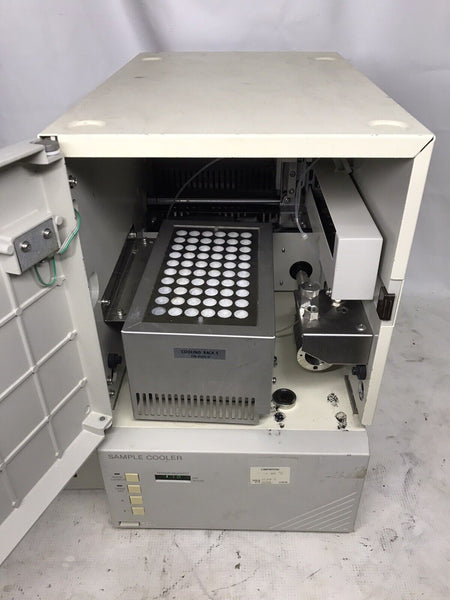 Shimadzu SIL-10A with Sample Cooler and Syringe Pump