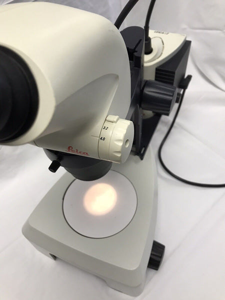 Leica S6E Stereo Zoom Microscope With Stand Light Source & 10x Eyepieces Tested