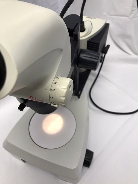 Leica S6E Stereo Zoom Microscope With Stand Light Source & 10x Eyepieces Tested