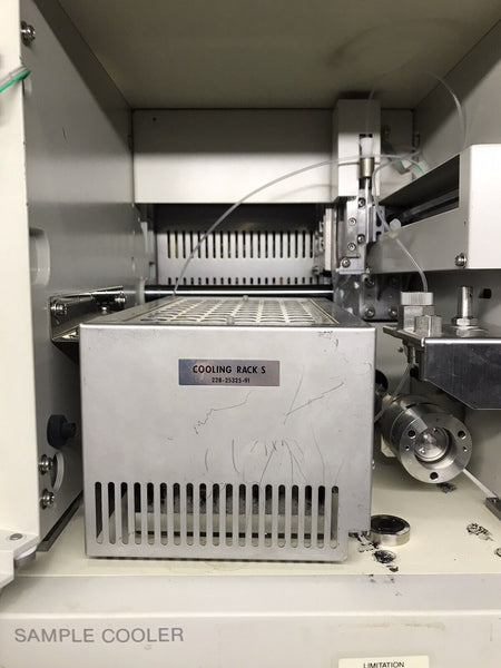 Shimadzu SIL-10A with Sample Cooler and Syringe Pump