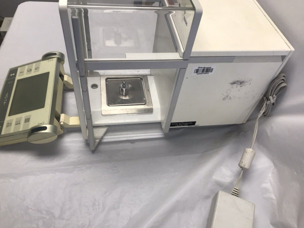 Mettler Toledo AX204 Analytical Balance d=0.0001g Max=220g tested working