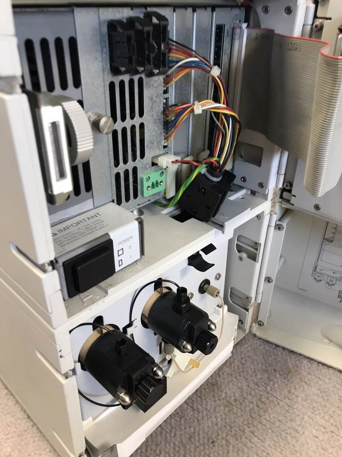 Dionex IS25 Digital LCD Isocratic Pump Eluent Delivery System DX LAN